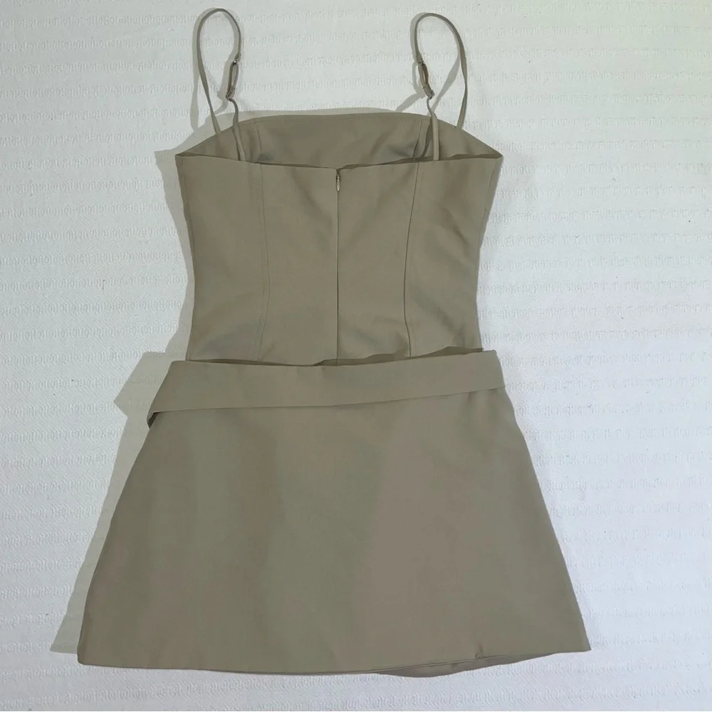 Oh Polly Bruna Woven Twill Wrap Over Pleated Mini Dress Size 4 Preppy Party Chic - Picture 4 of 12